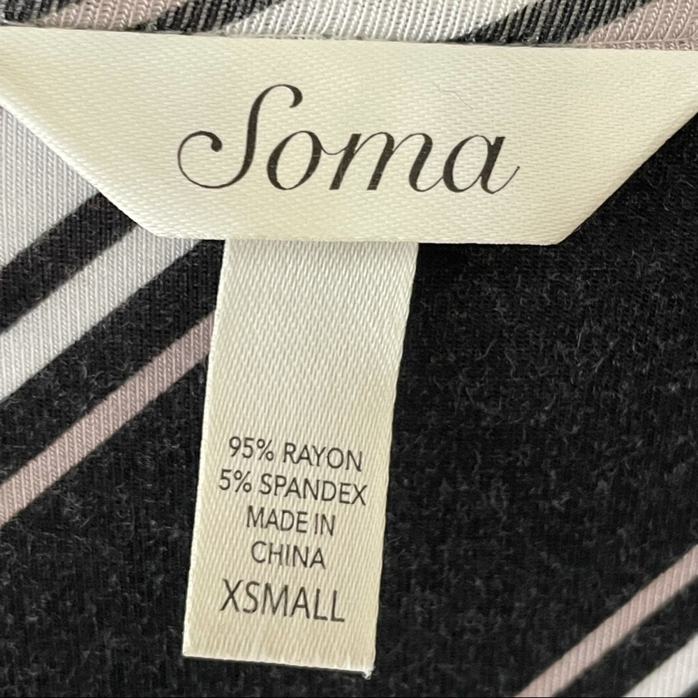 SOMA Geometric Print Sleeveless Maxi Dress in XS - Picture 12 of 12